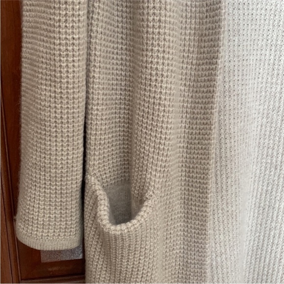 Jenni Kayne Hooded Waffle Knit Cardigan Sweater Oatmeal Wool Cashmere size Small - Picture 8 of 9